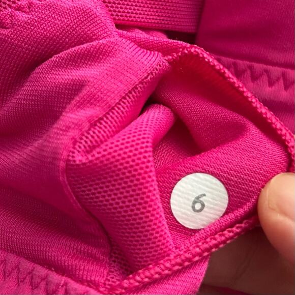 Lululemon Oxygen Bra & Pace Rival Skirt 13” Set – Hot Pink – Size 6 - Picture 9 of 16